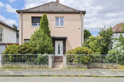 Foto - Haus zum Kaufen in Langen (Hessen) 698.000,00 € 124 m²