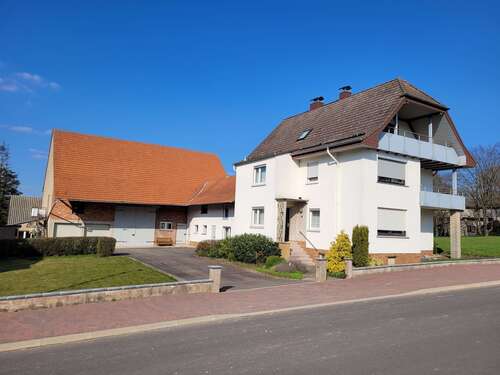 Foto - Haus zum Kaufen in Hohenroda 295.000,00 € 240 m²
