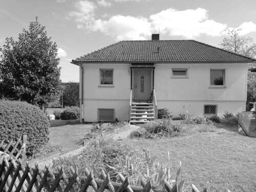 Foto - Haus zum Kaufen in Usingen 469.000,00 € 165 m²