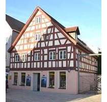 Haus zum Kaufen in Roth 850.000,00 € 128 m²
