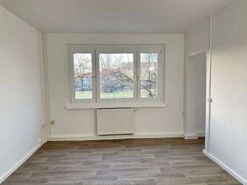 Foto - Wohnung zum Mieten in Dessau-Roßlau 328,00 € 24.39 m²