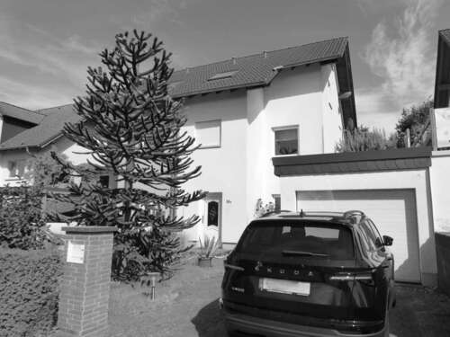 Foto - Haus zum Kaufen in Taunusstein 580.000,00 € 125 m²