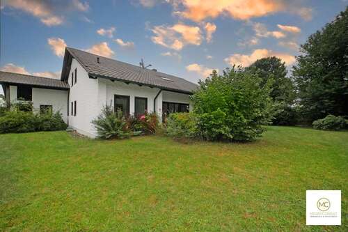 Foto - Haus zum Kaufen in Schrobenhausen 799.000,00 € 195 m²