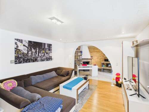 Foto - Haus zum Kaufen in Ludwigshafen am Rhein 540.000,00 € 220 m²