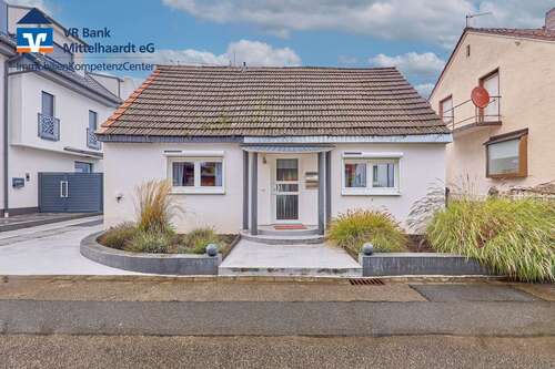 Foto - Haus zum Kaufen in Ellerstadt 435.000,00 € 137 m²