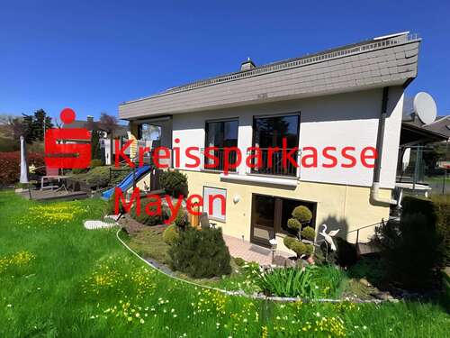 Foto - Haus zum Kaufen in Neuwied 550.000,00 € 225 m²