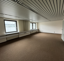 Büro in Pirmasens 935,00 € 110 m²