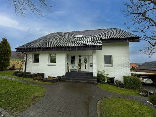 Foto - Haus zum Kaufen in Lichtenau Husen 375.000,00 € 140 m²