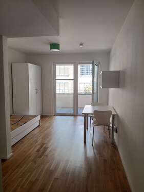 Foto - Wohnung zum Mieten in Frankfurt am Main 655,00 € 27.27 m²
