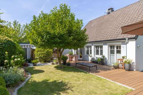 Foto - Haus zum Kaufen in Flintbek 495.000,00 € 125 m²