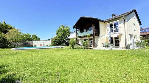 Foto - Haus zum Kaufen in Neuötting 599.000,00 € 215 m²