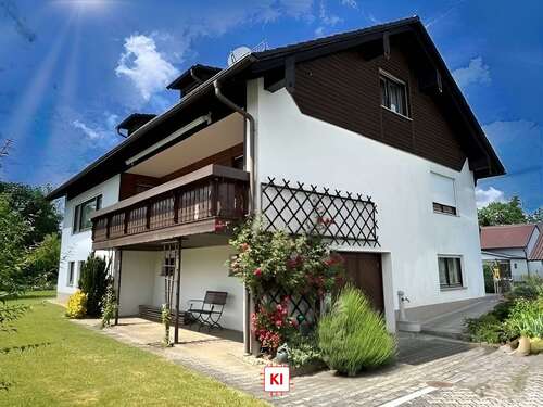 Foto - Haus zum Kaufen in Hengersberg 389.000,00 € 201 m²