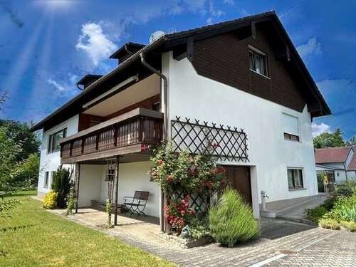 Foto - Haus zum Kaufen in Hengersberg 389.000,00 € 201 m²