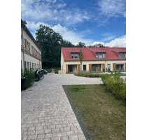 Haus zum Mieten in Beelitz 1.840,00 € 146.93 m²