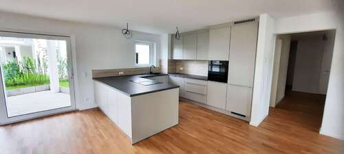 Foto - Wohnung zum Mieten in Weissach im Tal 1.765,00 € 116 m²