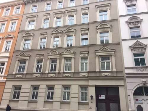 Foto - Wohnung zum Mieten in Halle 470,00 € 58.4 m²