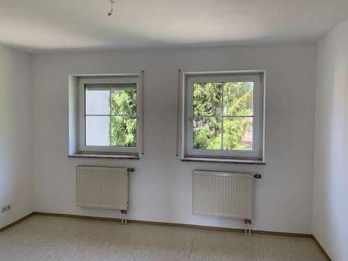 Foto - Wohnung zum Mieten in Rednitzhembach 301,54 € 48.66 m²