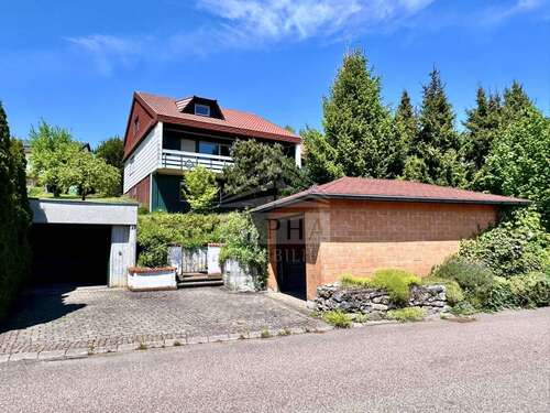 Foto - Haus zum Kaufen in Heuchlingen 349.000,00 € 320 m²