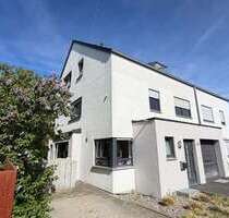 Haus zum Mieten in Holzgerlingen 3.633,00 € 160 m²