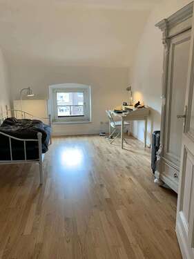 Foto - WG-Zimmer in Düsseldorf 590,00 € 12 m²