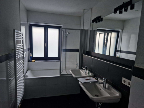 Foto - Wohnung zum Mieten in Baden-Baden 850,00 € 92 m²