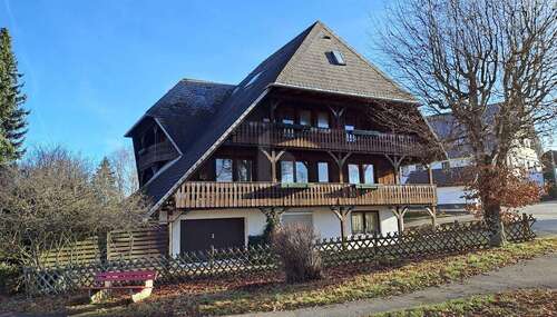 Foto - Haus zum Kaufen in Lenzkirch 495.000,00 € 436 m²