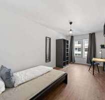 WG-Zimmer in Berlin 810,00 € 10 m²