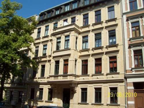 Foto - Wohnung zum Mieten in Halle 265,00 € 32 m²