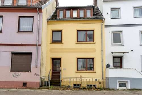 Foto - Haus zum Kaufen in Bremen Woltmershausen 299.000,00 € 228.41 m²
