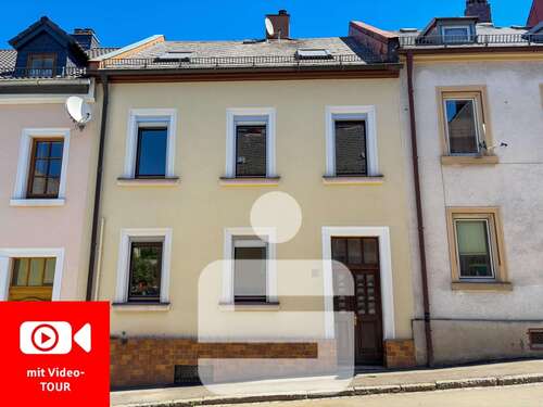 Foto - Haus zum Kaufen in Marktredwitz 80.000,00 € 143 m²