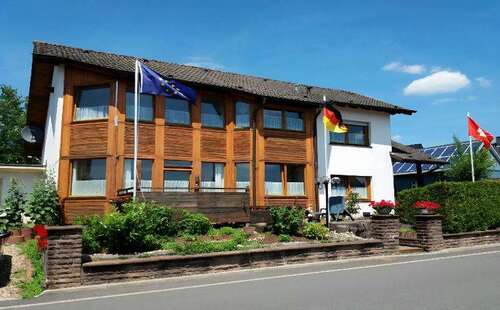 Foto - Haus zum Kaufen in Odenthal 786.000,00 € 270 m²
