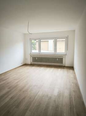 Foto - Wohnung zum Mieten in Plankstadt 825,00 € 75 m²