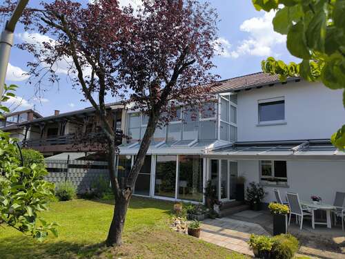 Foto - Haus zum Kaufen in Hockenheim 695.000,00 € 272 m²