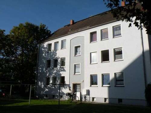 Foto - Wohnung zum Mieten in Stralsund 330,54 € 47.22 m²