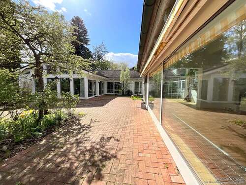 Foto - Haus zum Kaufen in Schwabach 1.350.000,00 € 402 m²