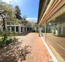 Haus zum Kaufen in Schwabach 1.350.000,00 € 402 m²