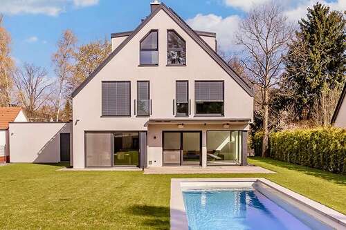 Foto - Haus zum Kaufen in Kleinmachnow 2.950.000,00 € 284 m²
