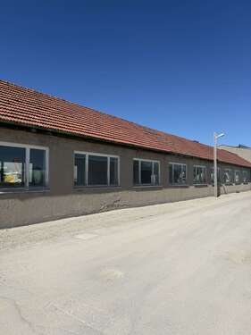 Foto - Halle in Kissing 1.700,00 € 270 m²