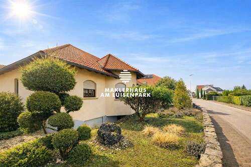 Foto - Haus zum Kaufen in Hördt 829.000,00 € 275 m²