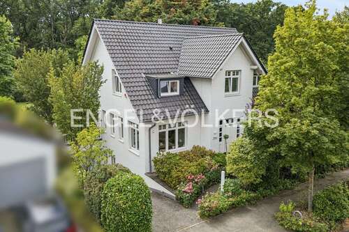 Foto - Haus zum Kaufen in Köln 1.830.000,00 € 269 m²