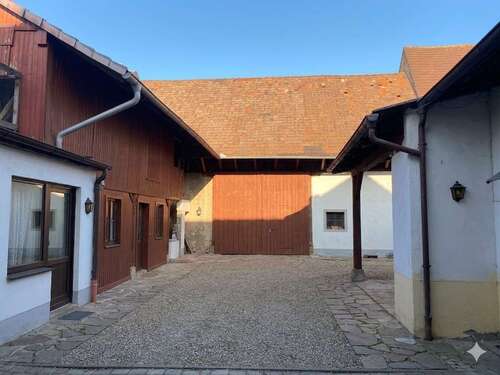 Foto - Haus zum Kaufen in Karlsdorf-neuthard 339.999,00 € 140 m²