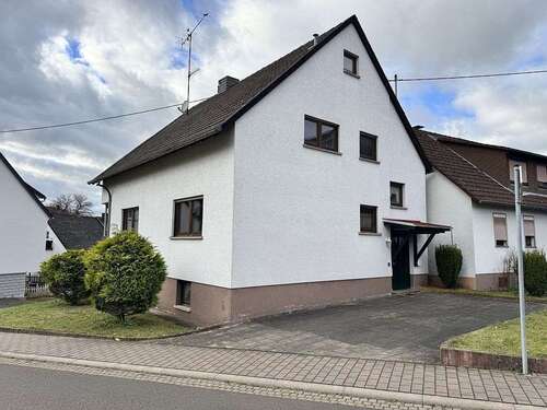 Foto - Haus zum Kaufen in Ruschberg 238.000,00 € 145 m²
