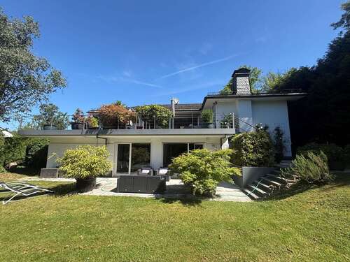 Foto - Haus zum Kaufen in Bad Homburg 2.280.000,00 € 320 m²