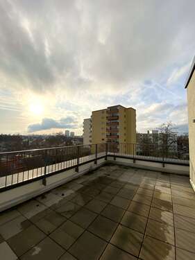 Foto - Wohnung zum Mieten in Hochheim 1.810,00 € 126.92 m²