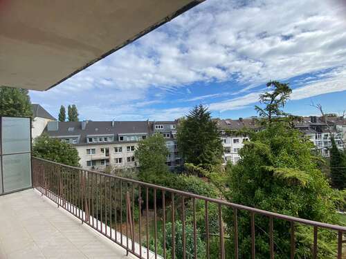 Foto - Wohnung zum Kaufen in Düsseldorf 315.000,00 € 76 m²