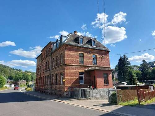 Foto - Haus zum Kaufen in Klingenthal 65.000,00 € 193.28 m²
