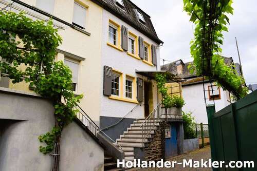 Foto - Haus zum Kaufen in Ediger-Eller 269.000,00 € 200 m²