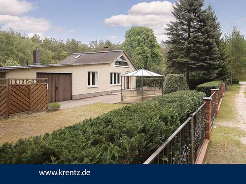 Foto - Haus zum Kaufen in Borkwalde 350.000,00 € 97.49 m²