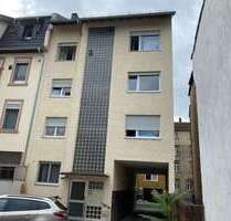 Haus zum Kaufen in Frankfurt 1.990.000,00 € 345 m²