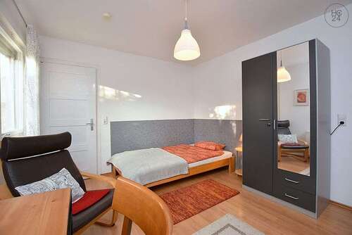 Foto - Wohnung zum Mieten in Esslingen 750,00 € 40 m²